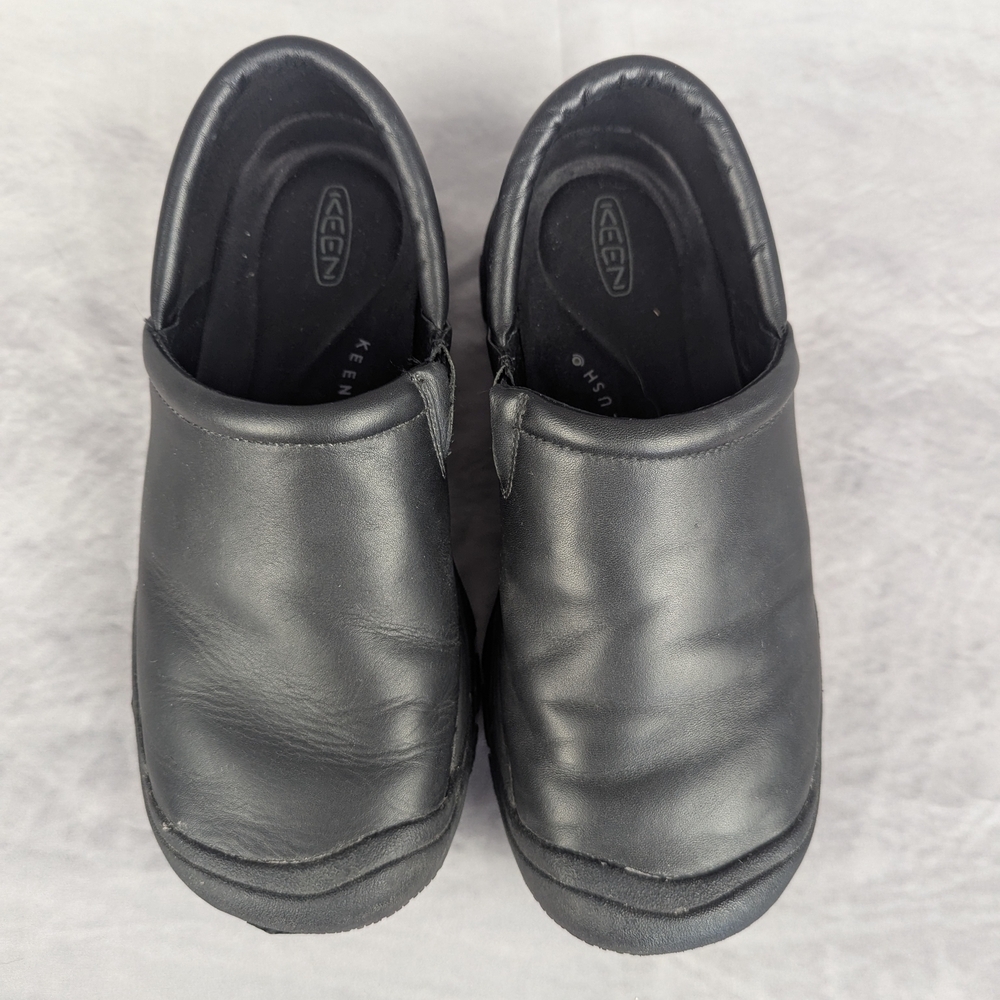 Keen Size 7 Black Leather Slip-On Loafers with Padded Comfort